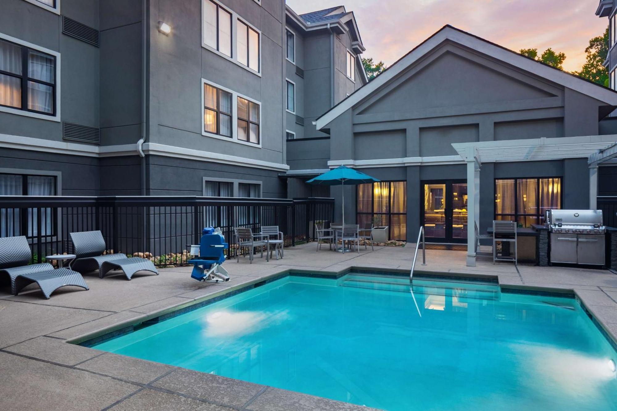 Homewood Suites By Hilton Atlanta Lenox Buckhead Buitenkant foto